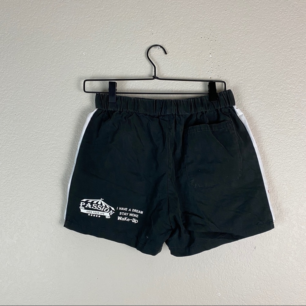 Kama Wake Up Shorts Size XL - Picture 2 of 5